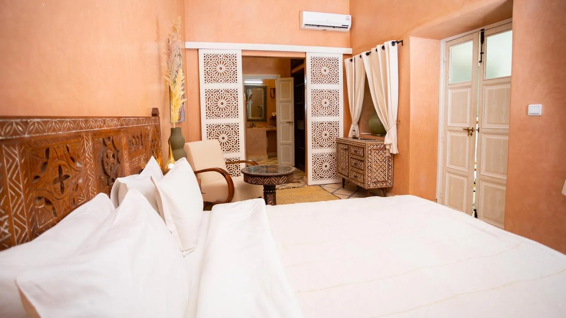 ***  Riad Marie Caracal Marrakesh Marruecos